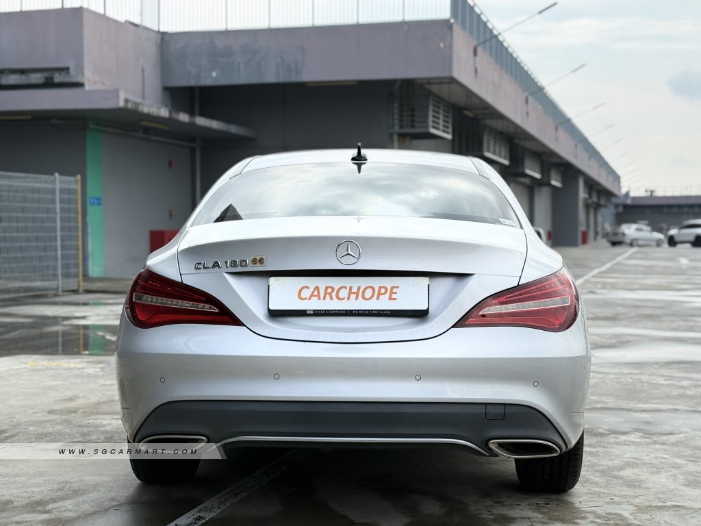 Mercedes-Benz CLA-Class CLA180 Urban