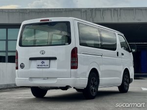 Toyota Hiace 2.8A DX