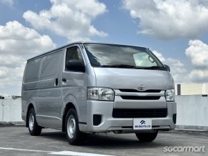 Toyota Hiace 3.0M