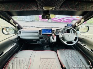 Toyota Hiace 2.8A DX