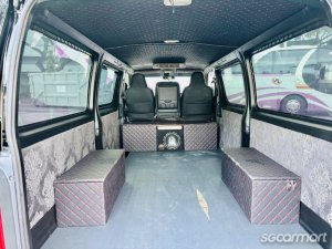 Toyota Hiace 2.8A DX