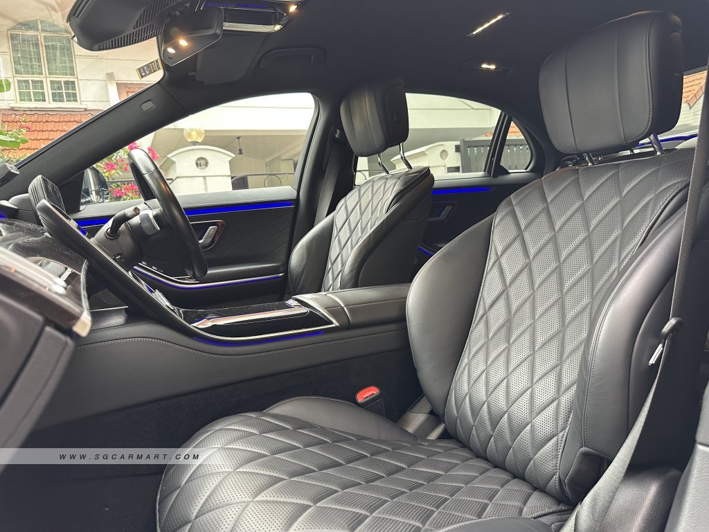 BMW 5 Series 523i Highline - Side Front