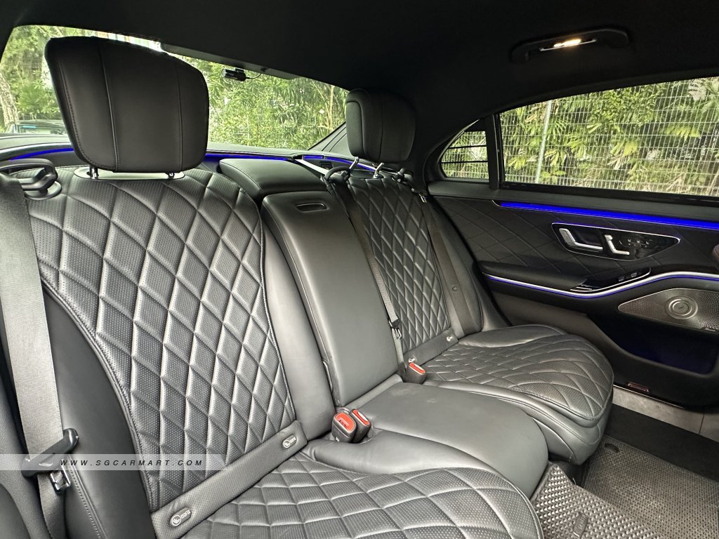 BMW 5 Series 523i Highline - Side Front