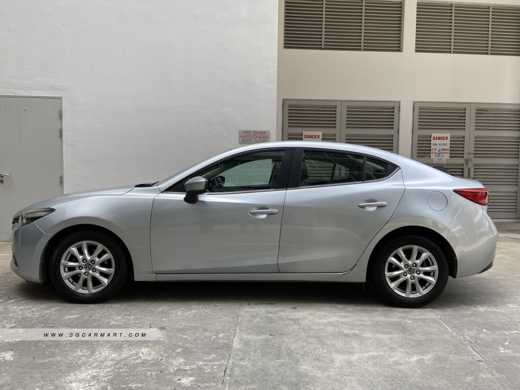 Mazda 3 1.5A Sunroof