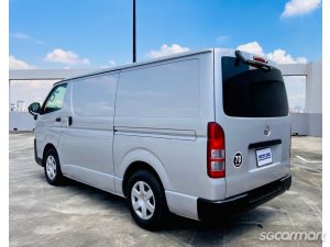Toyota Hiace 3.0A DX