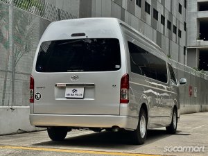 Toyota Hiace Commuter 3.0A GL (COE till 09/2030)