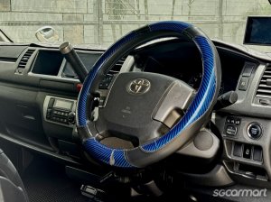 Toyota Hiace Commuter 3.0A GL (COE till 09/2030)