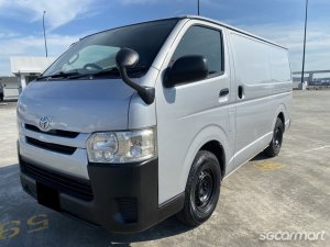 Toyota Hiace 3.0A DX