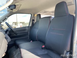 Toyota Hiace 3.0A DX