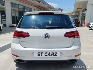 Volkswagen Golf 1.0A TSI Trendline