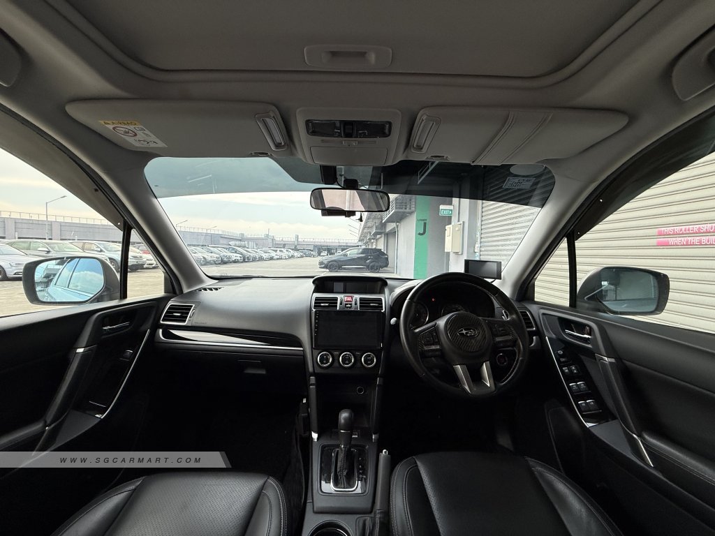 Subaru Forester 2.0i-L Sunroof