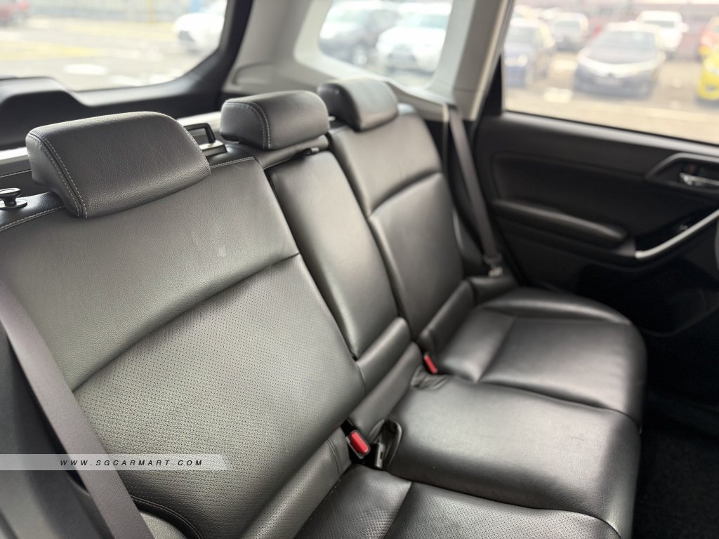 Subaru Forester 2.0i-L Sunroof