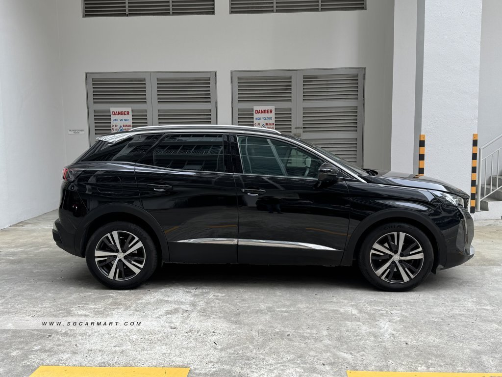 Peugeot 3008 1.2A PureTech EAT8 Allure Premium