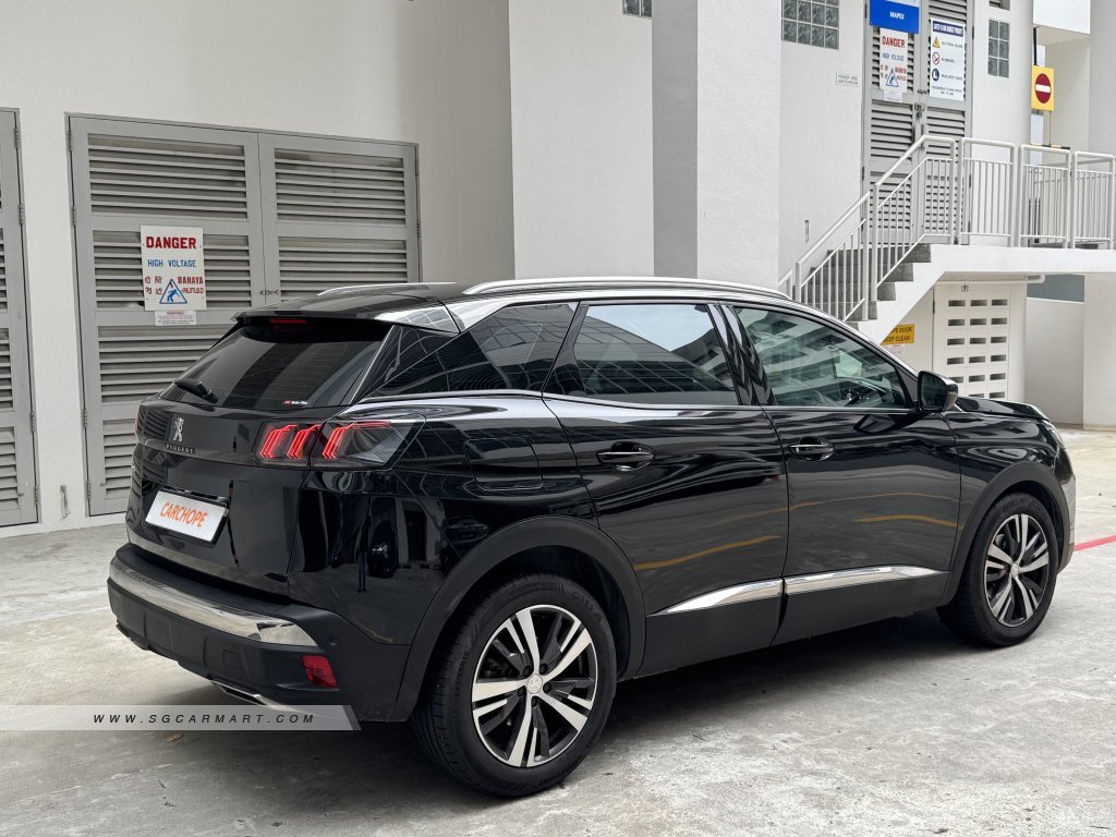 Peugeot 3008 1.2A PureTech EAT8 Allure Premium