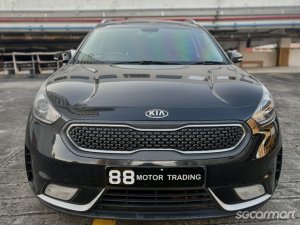 Kia Niro Hybrid 1.6A GDi DCT Sunroof