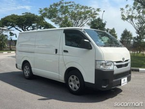 Toyota Hiace 2.0A DX