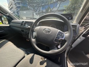 Toyota Hiace 2.0A DX