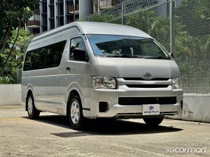Toyota Hiace Commuter 2.8A GL High Roof