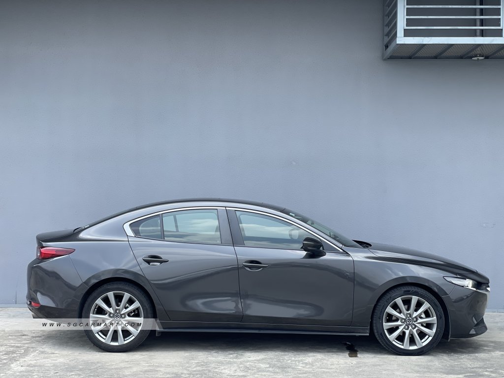 Mazda 3 Mild Hybrid 1.5A Elegance Sunroof