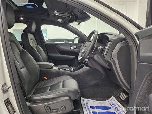 Volvo XC40 T4 R-Design
