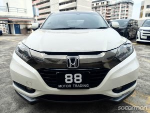 Honda Vezel Hybrid 1.5A X