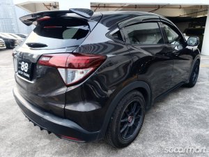 Honda Vezel Hybrid 1.5A X