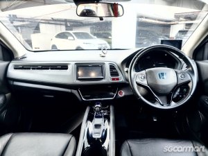 Honda Vezel Hybrid 1.5A X (New 5-yr COE)