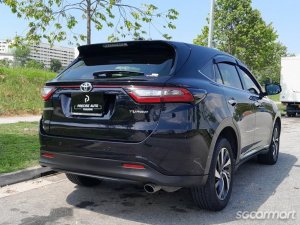 Toyota Harrier Turbo 2.0A G Panoramic Roof