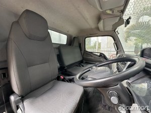 Mitsubishi Fuso Canter FEB71