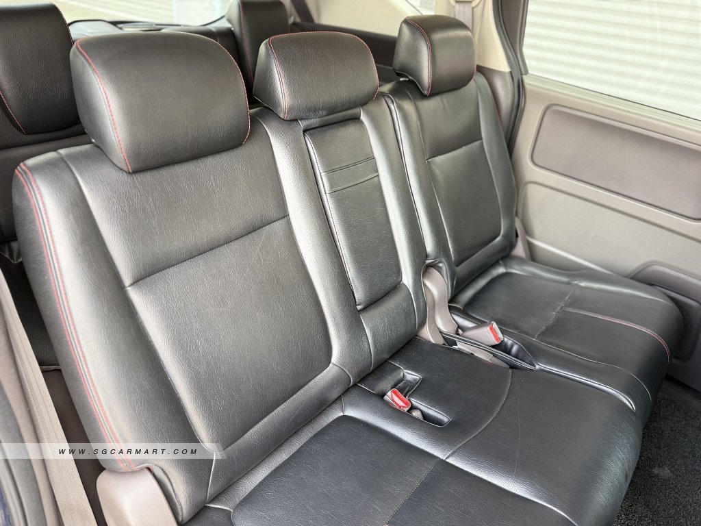 Honda Freed Hybrid 1.5A G