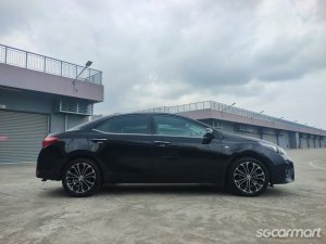 Toyota Corolla Altis 1.6A Elegance