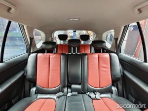 Kia Carens 2.0A (COE till 11/2027)