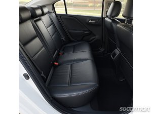 Honda Shuttle 1.5A G (New 5-yr COE)