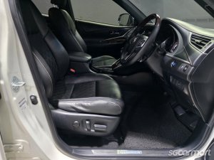 Toyota Harrier 2.0A Premium Panoramic Roof