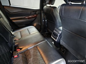 Toyota Harrier 2.0A Premium Panoramic Roof