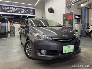 Toyota Wish 1.8A Elegance
