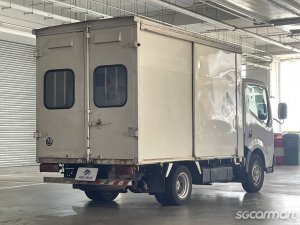 Nissan Cabstar 3.0M