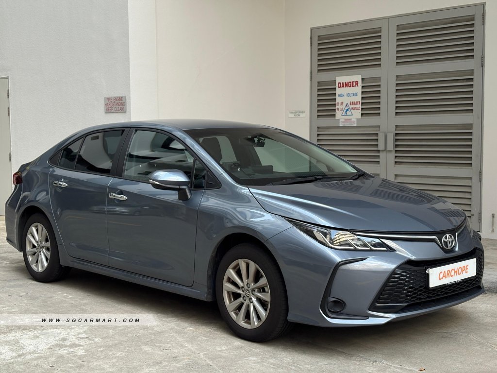 Toyota Corolla Altis 1.6A Standard