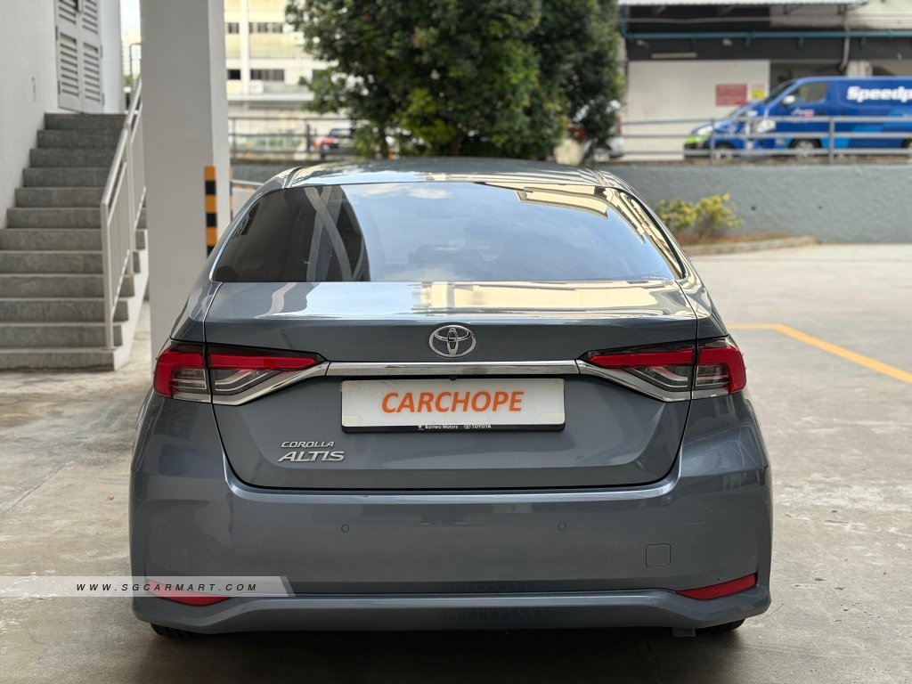 Toyota Corolla Altis 1.6A Standard
