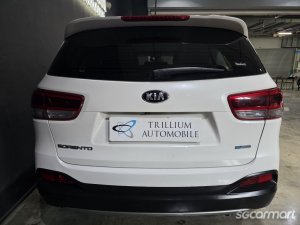 Kia Sorento Diesel 2.2A CRDi Sunroof