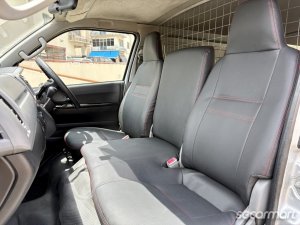 Toyota Hiace 3.0A (COE till 12/2027)