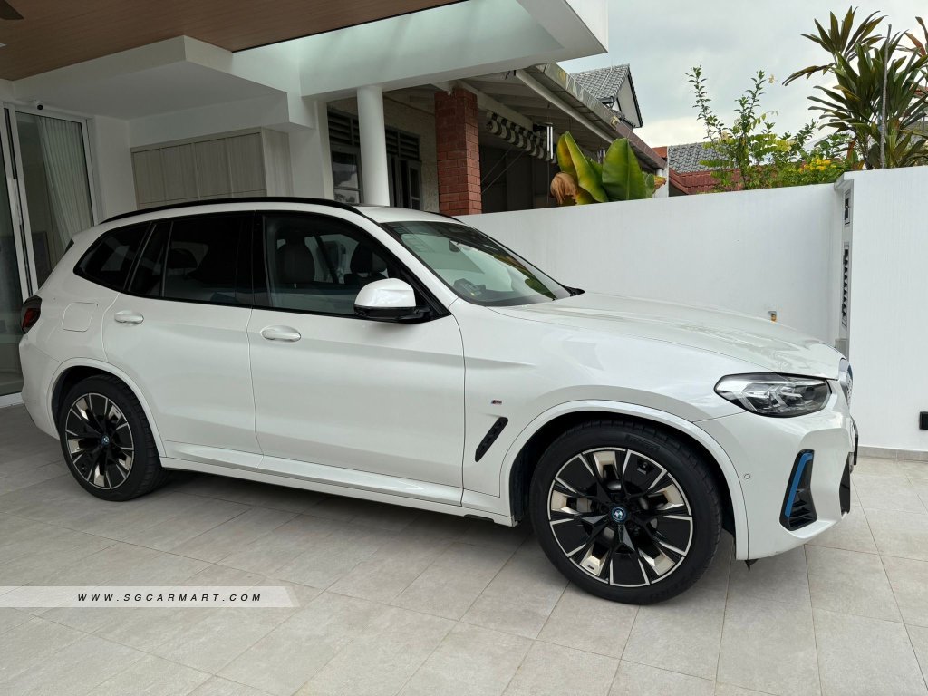 BMW iX3 Electric Highline Sunroof