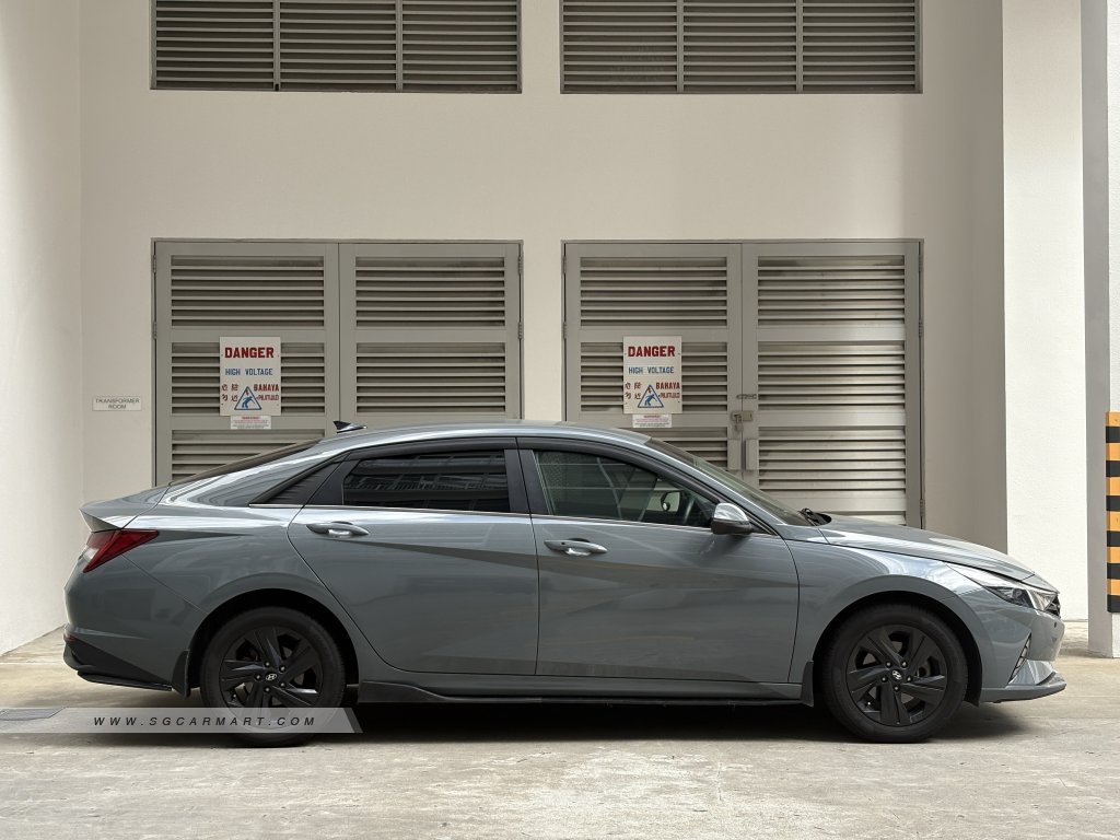 Hyundai Avante 1.6A S