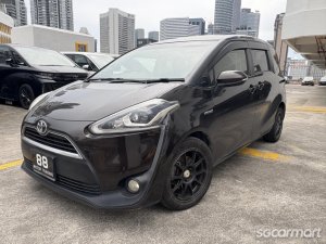 Toyota Sienta Hybrid 1.5A G