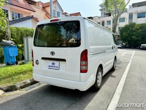 Toyota Hiace 3.0M (New 5-yr COE)