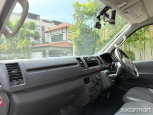 Toyota Hiace 3.0M (New 5-yr COE)