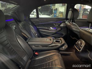 Mercedes-Benz S-Class S320L