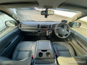 Toyota Hiace 3.0M (New 5-yr COE)