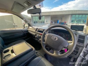 Toyota Hiace 3.0M (New 5-yr COE)