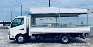 Hino XZU710R